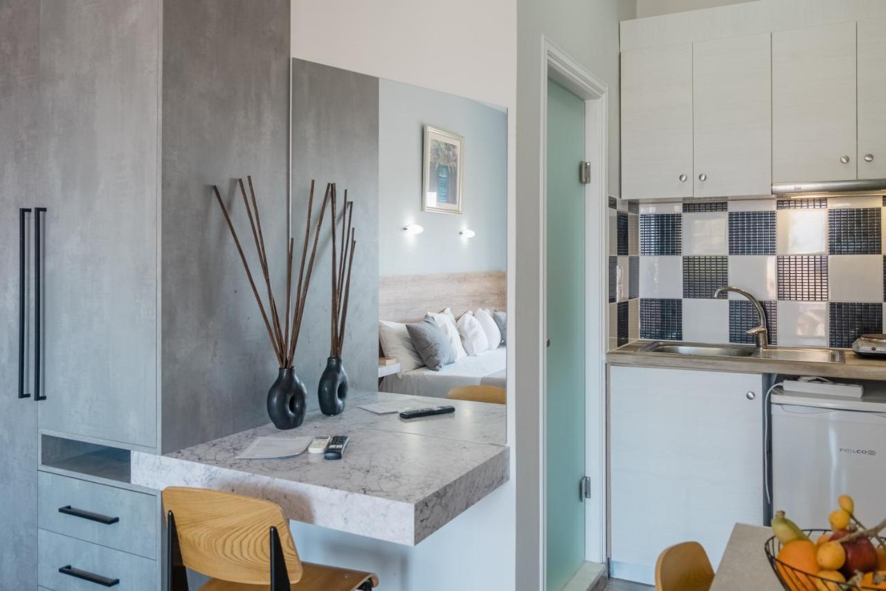 Miramare Apartments Platanias  Exterior photo